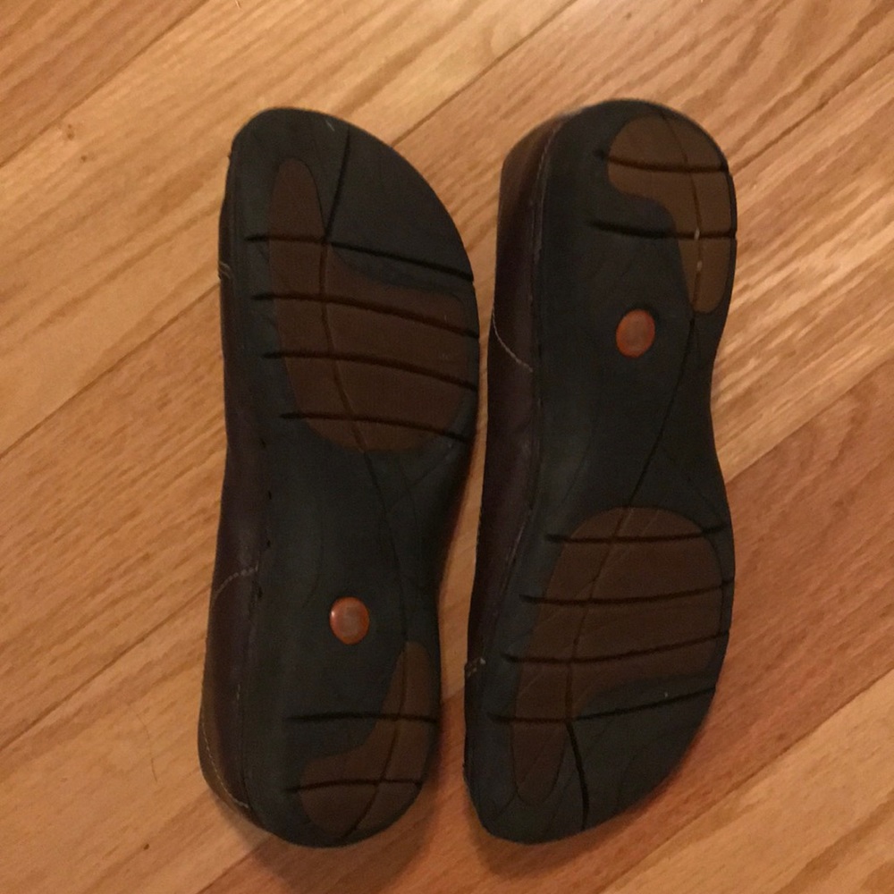 Shoes size 7 1/2 m